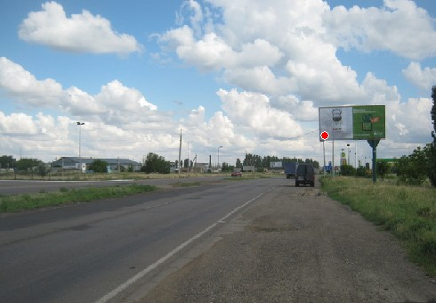 Щит 6x3,  Киевская трасса - въезд  4